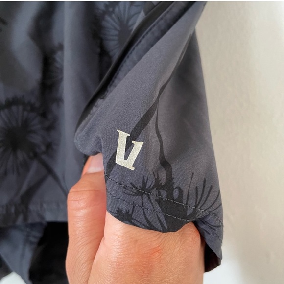 VUORI 💙 Clementine Short Size L from REI - Picture 3 of 5